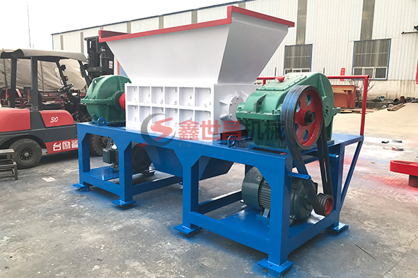 汽車(chē)撕碎機(jī)