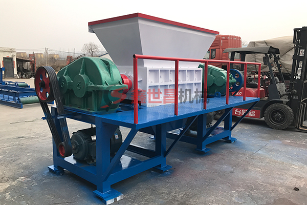 汽車(chē)撕碎機(jī)